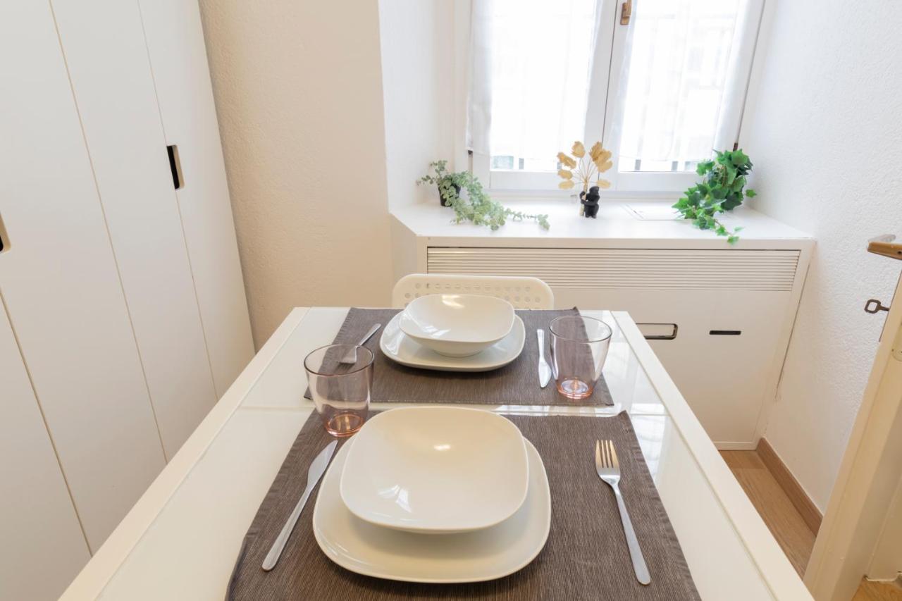 I Host Apartment - Alessi 10 ミラノ エクステリア 写真