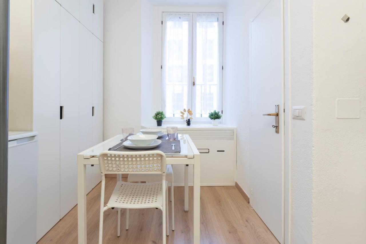 I Host Apartment - Alessi 10 ミラノ エクステリア 写真