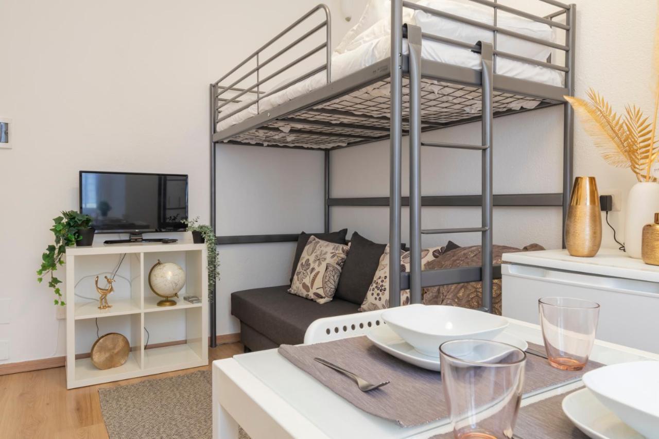 I Host Apartment - Alessi 10 ミラノ エクステリア 写真