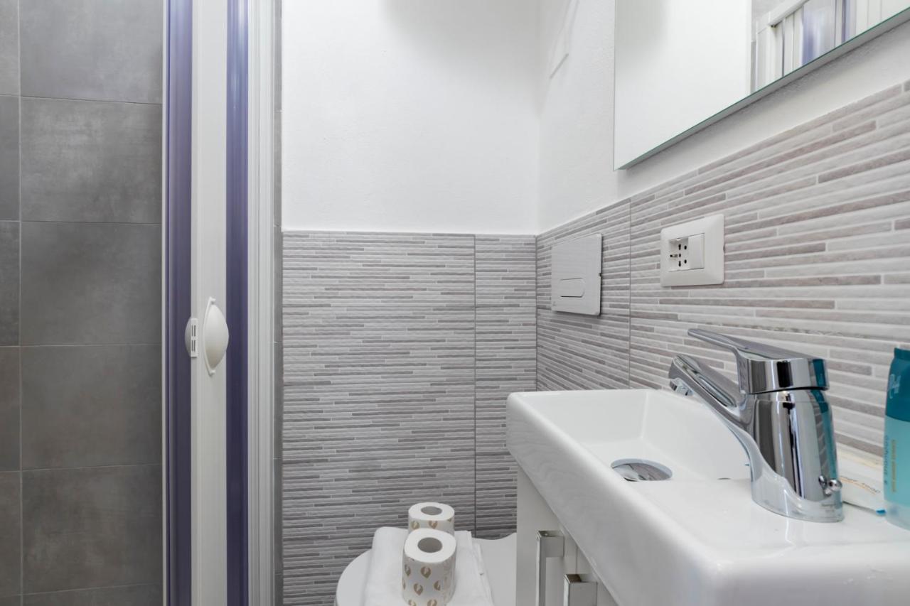 I Host Apartment - Alessi 10 ミラノ エクステリア 写真